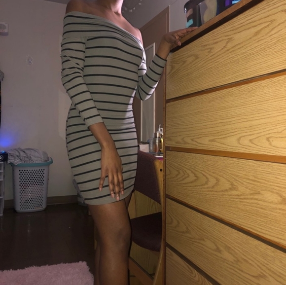 Soft as Butter off Shoulder Stripe Mini Dress ~ Does not peel! - Picture 4 of 8